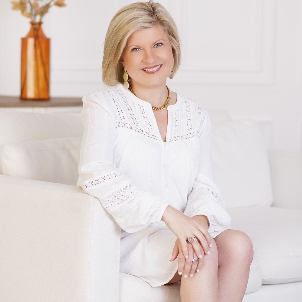 Meet your Posher, Julie